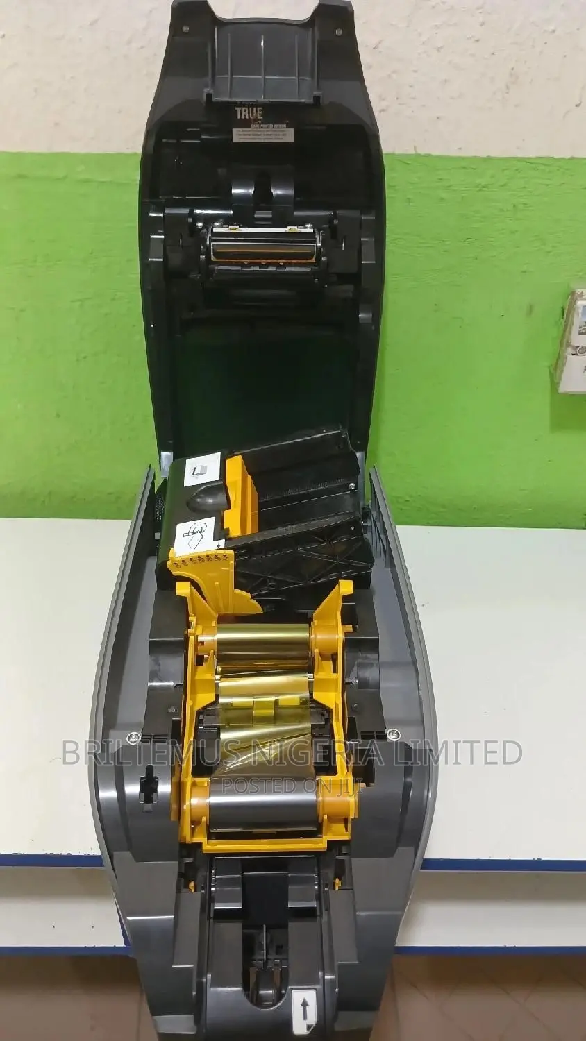 Uk Used Zebra ZXP Series 3 Dual Sided Plastic Idcard Printer
