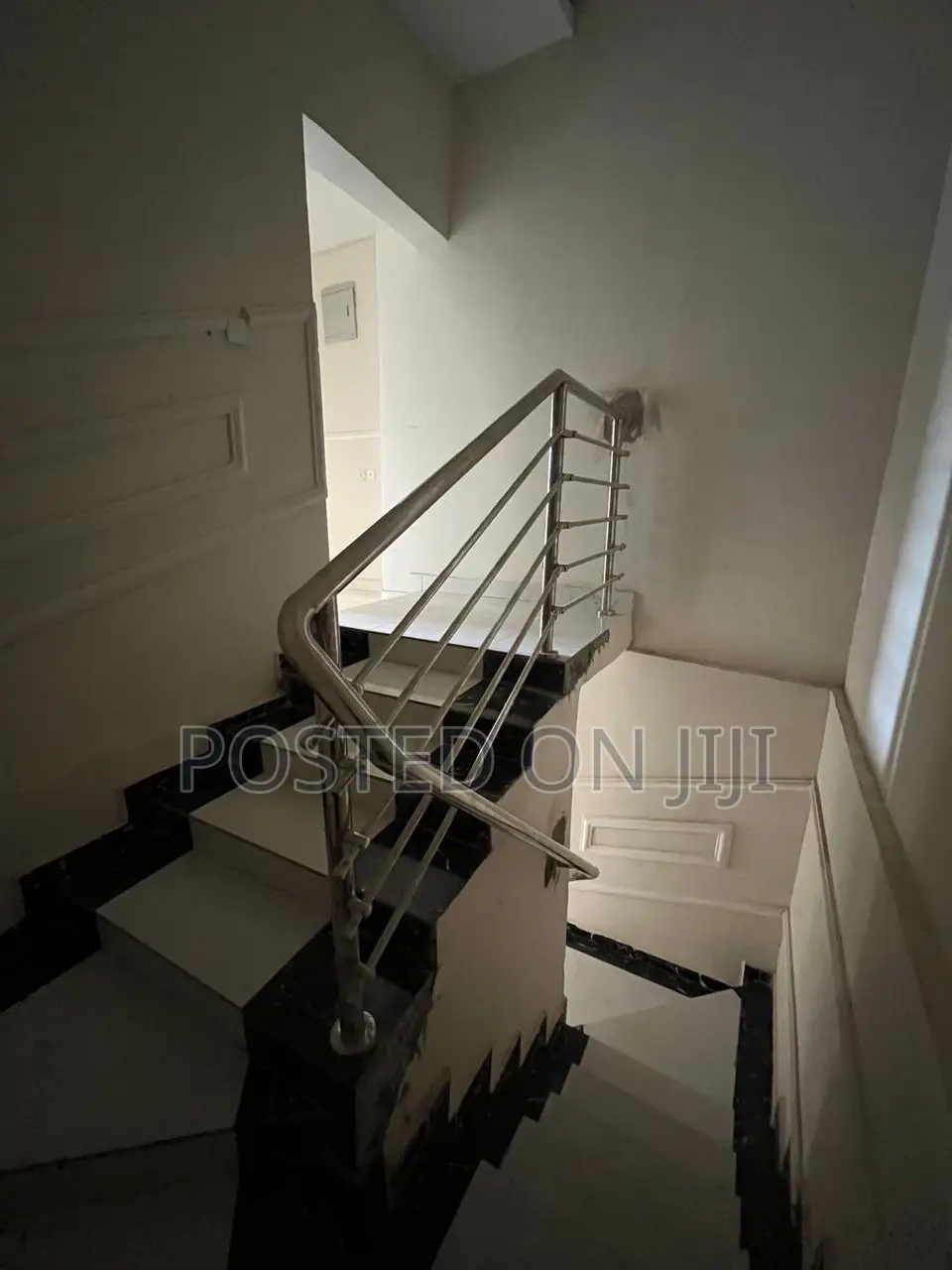 3bdrm Duplex in Transekulu, Enugu for sale