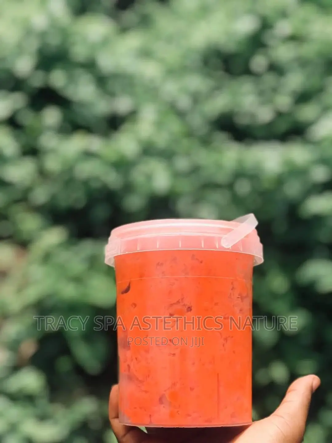 Strawberry and Almond 5 Days Whitening Soap