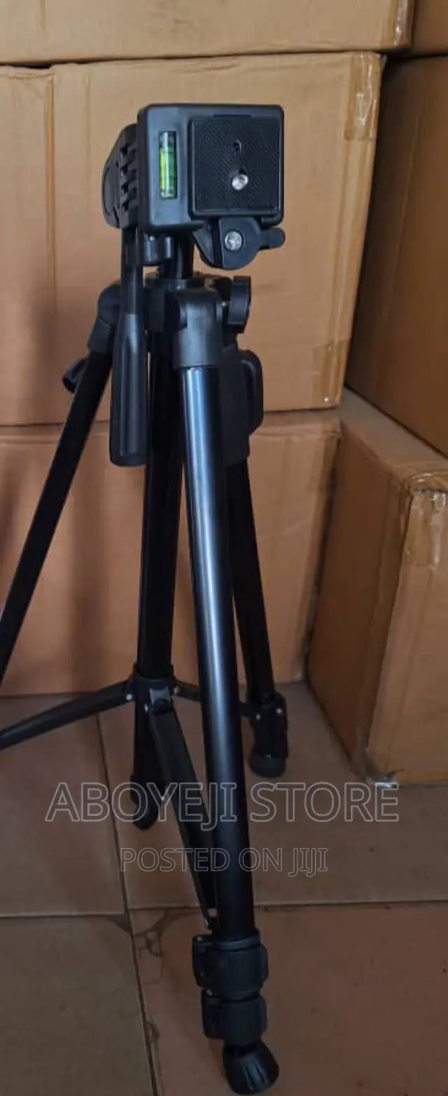 Tripod Stand for Camera and Smart Phones