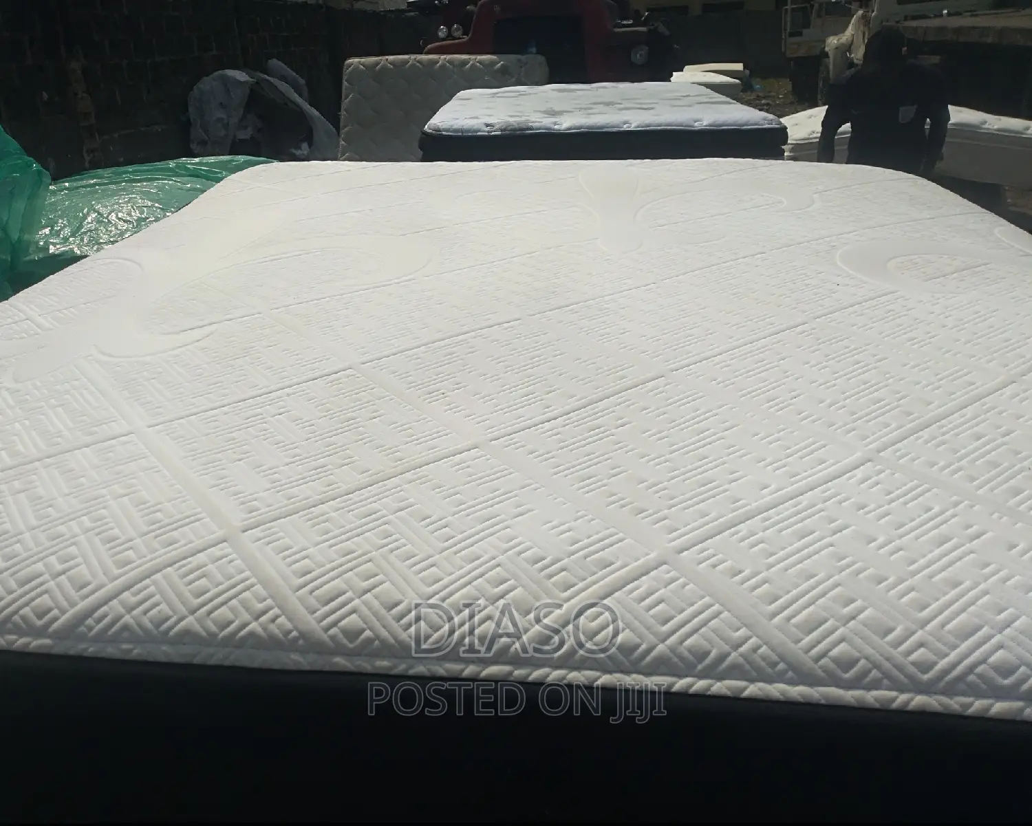 Order For Your Usa Hybrid Mattres 6by6 14inches Get 1 Fiba