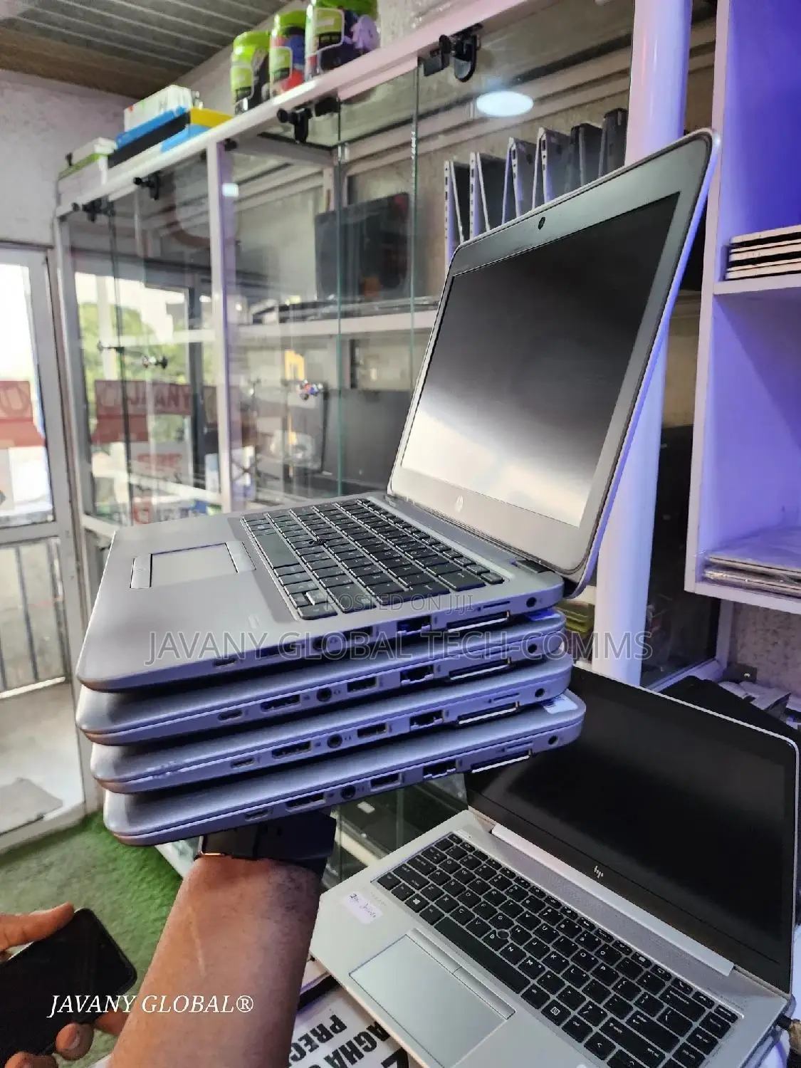 Laptop HP EliteBook 820 G3 8GB Intel Core I5 SSHD (Hybrid) 256GB