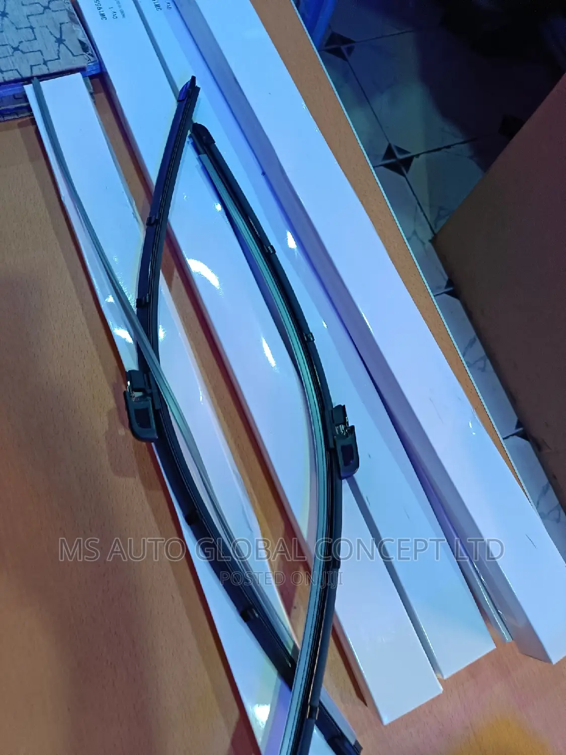 Bentley Whipper Blade