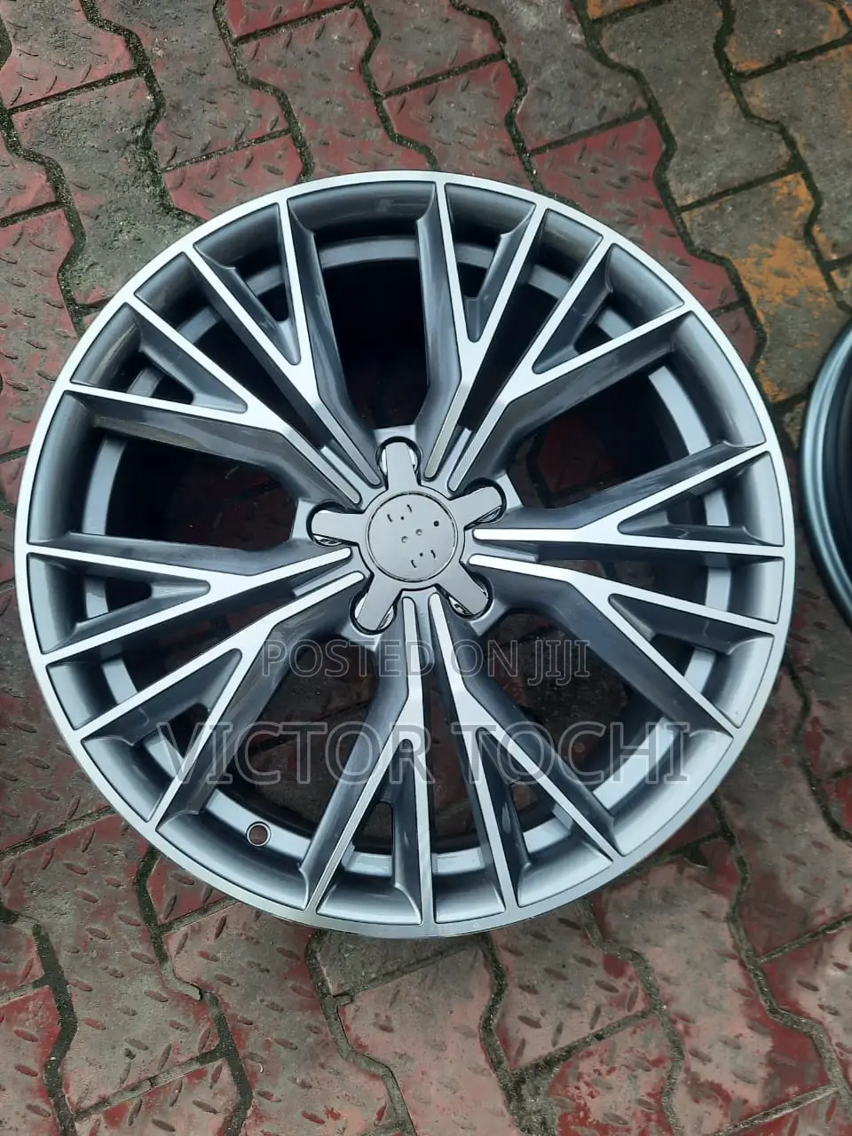 18" Alloy Wheels