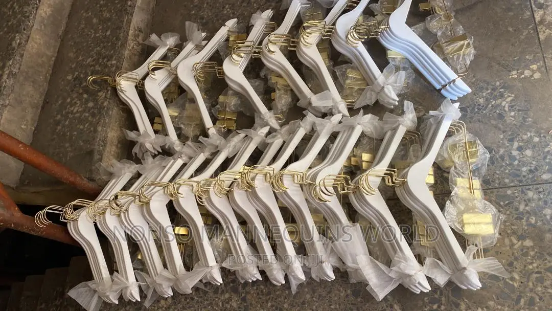 2 in One White Hangers With Clips