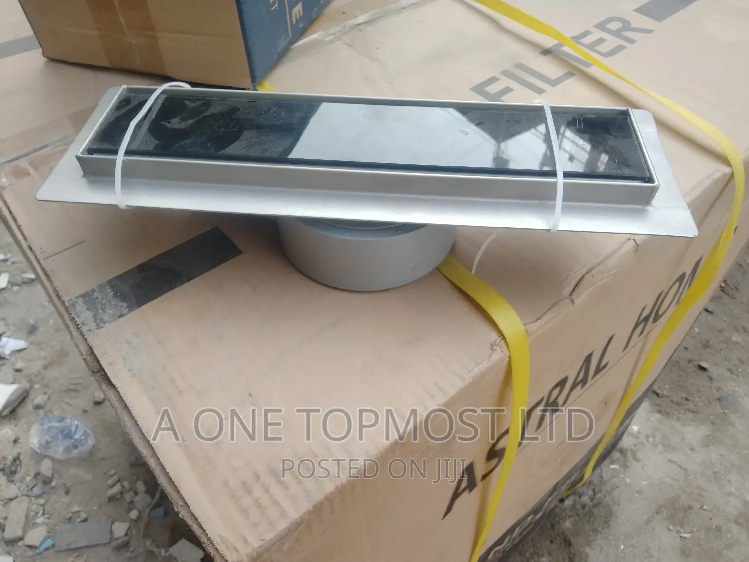 Glass Side Floor Drain (30cm)