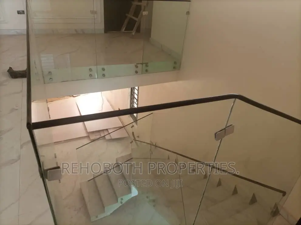 5bdrm Duplex in Elebu, Ibadan for sale