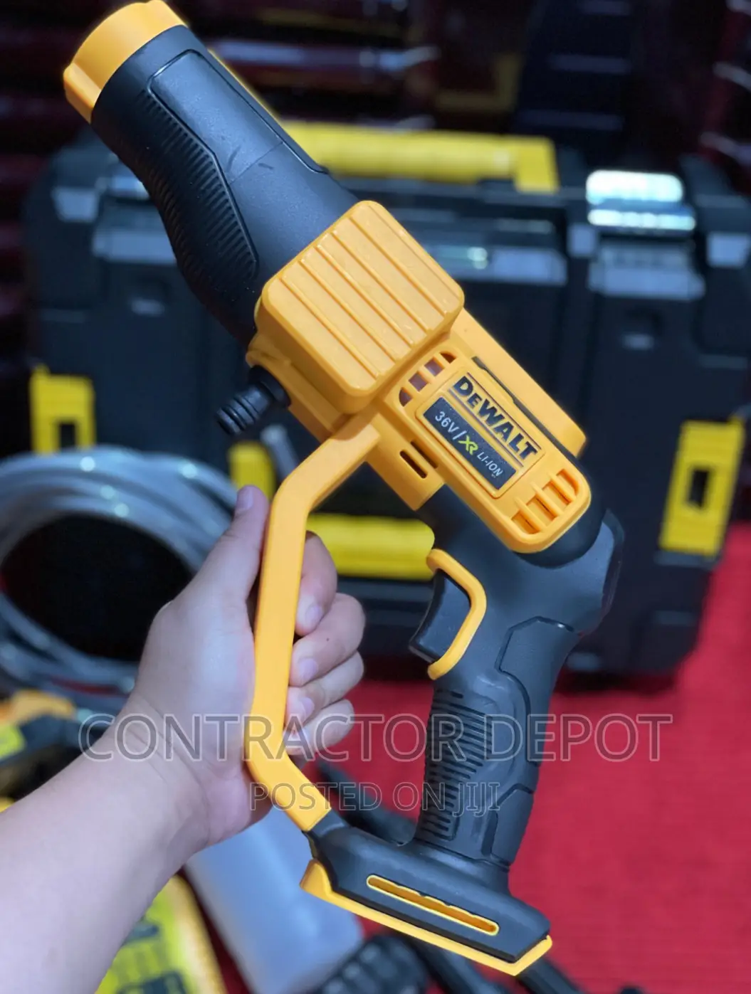 Dewalt Cordless Pressure Washer 118V