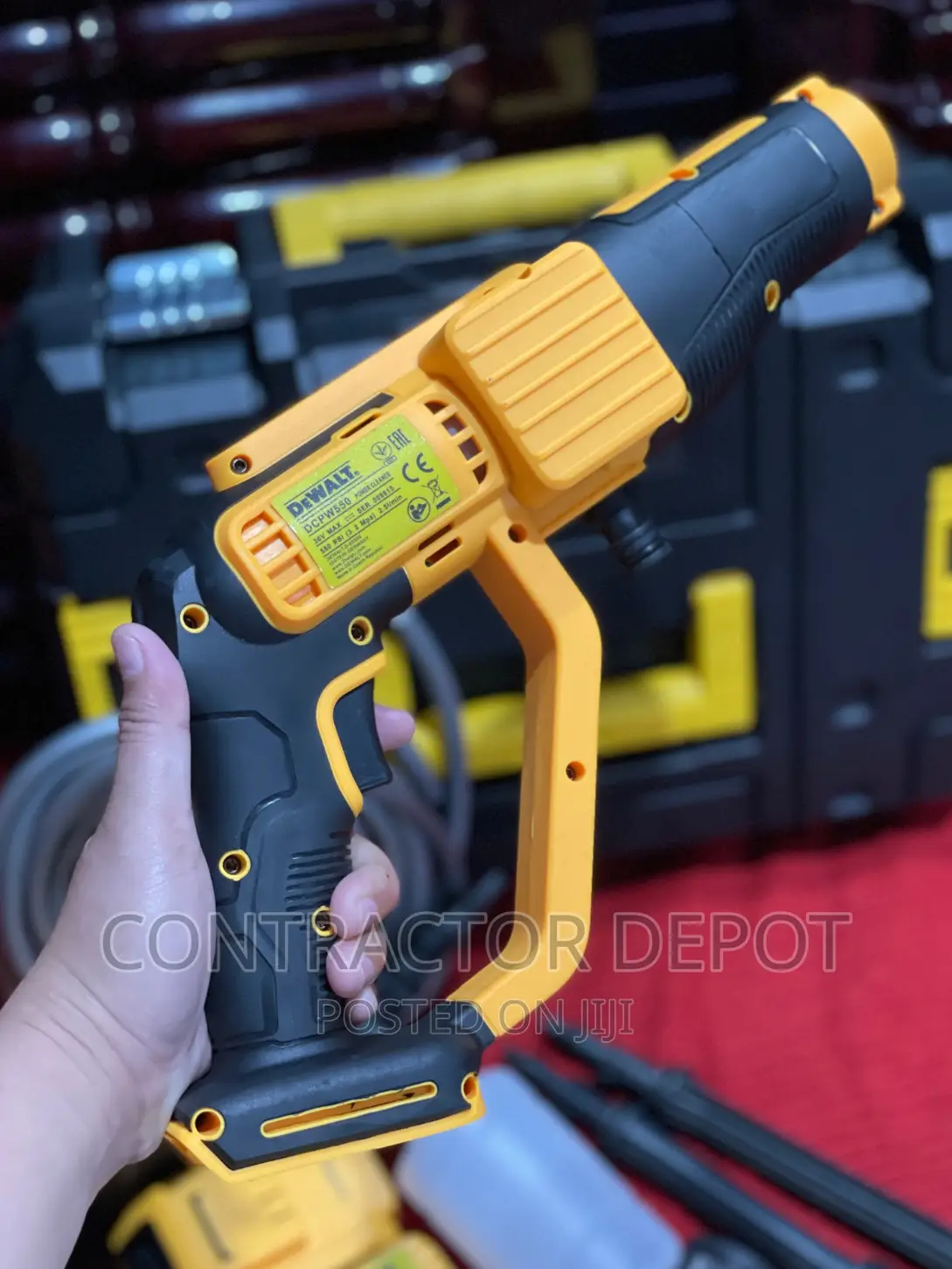 Dewalt Cordless Pressure Washer 118V