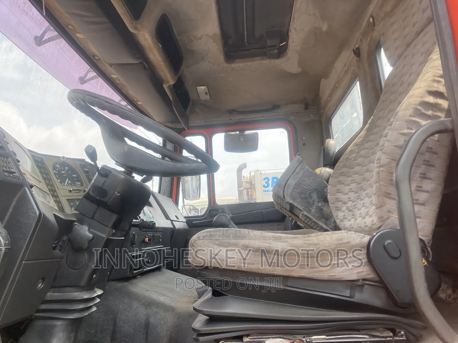 MAN 10tires Tipper