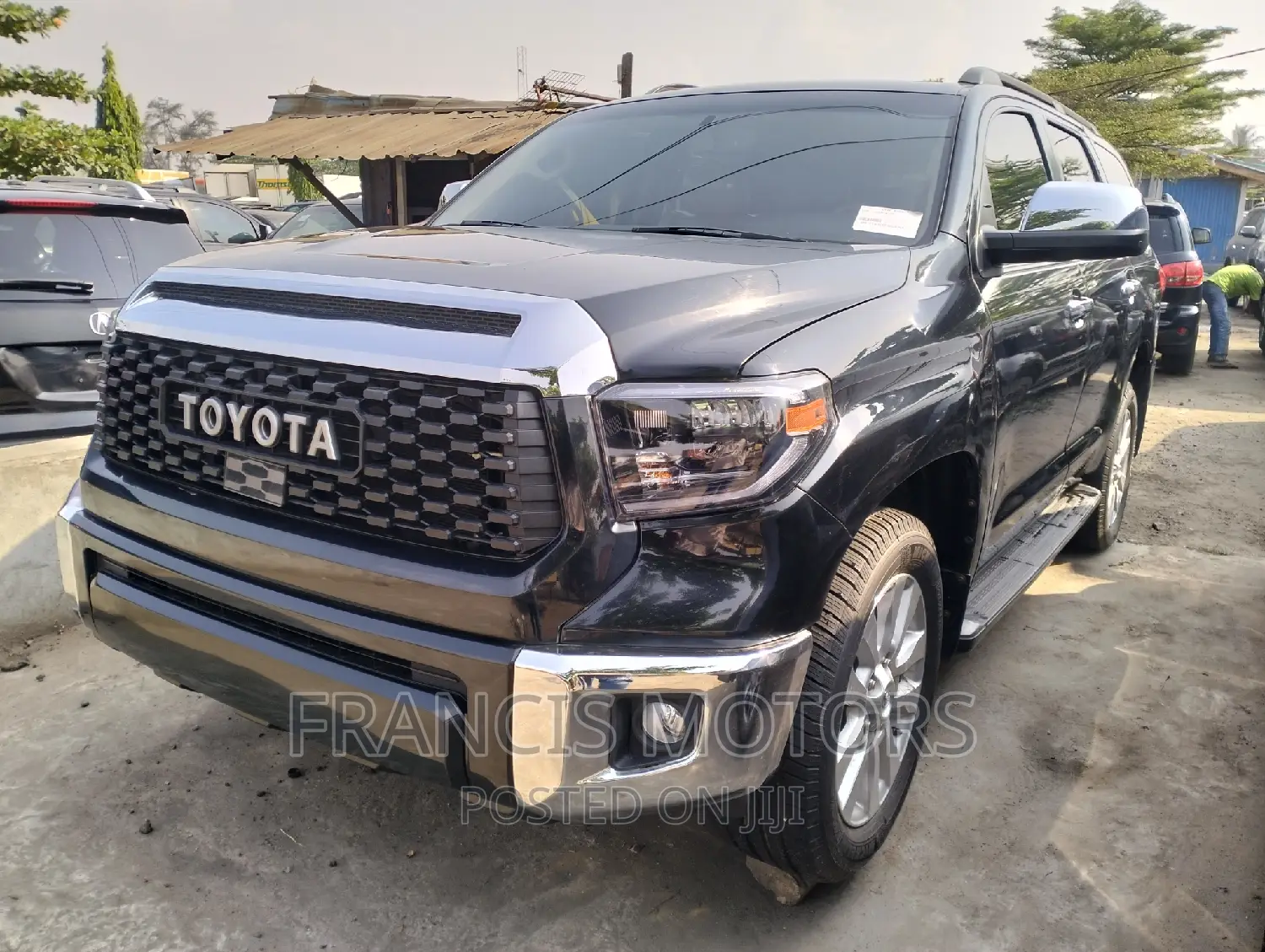 Toyota Sequoia Platinum 4x4 2018 Black