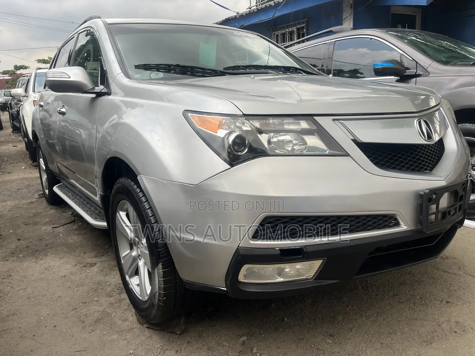 Acura MDX SUV 4dr AWD (3.7L 6cyl 6A) 2010 Silver