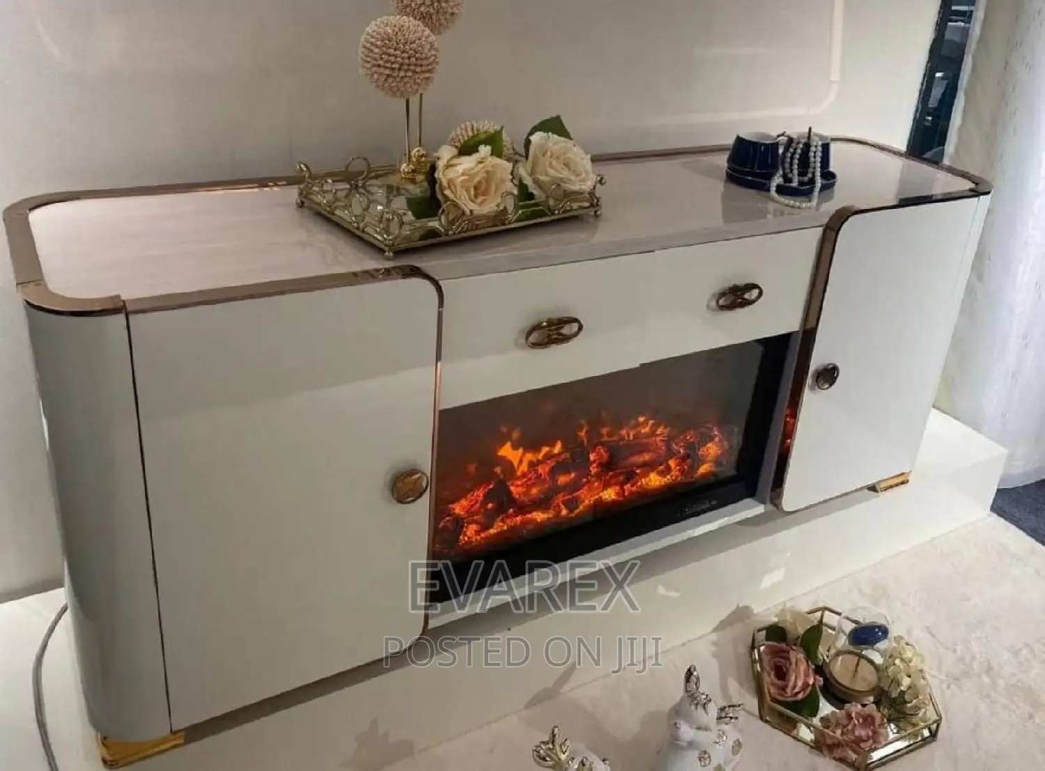 Fireplay Luxury TV Stand