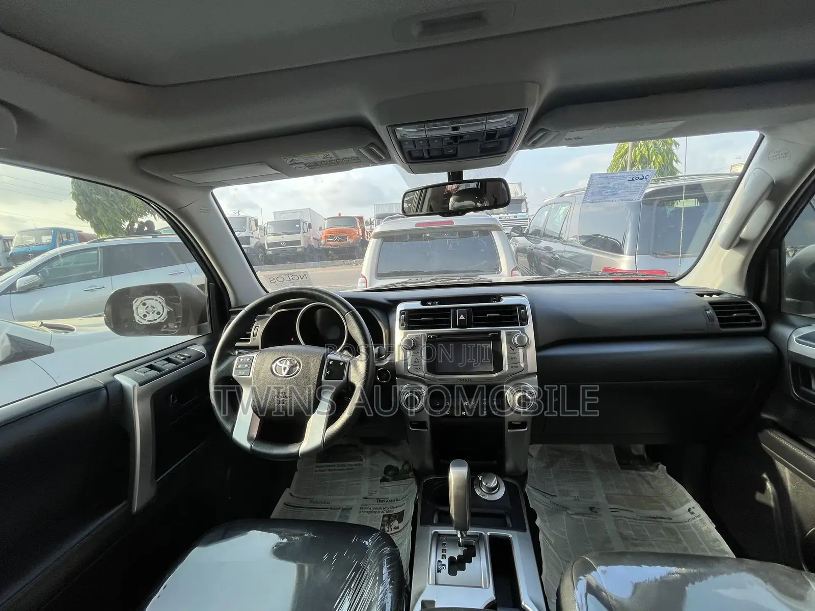 Toyota 4-Runner Limited 4X4 2013 Gray