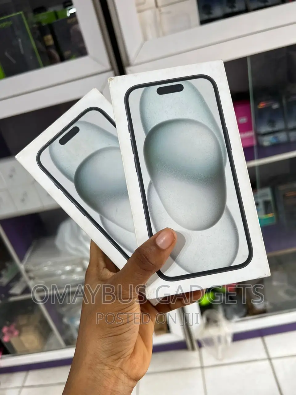 New Apple iPhone 15 128 GB Silver