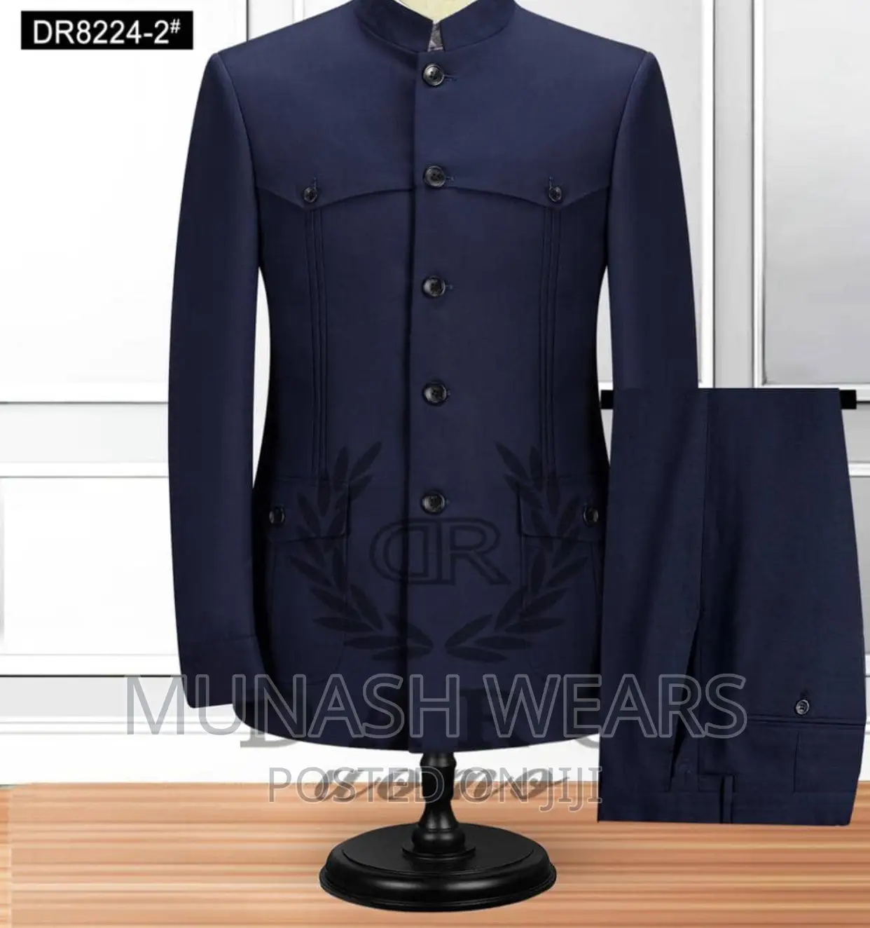 Italian Origin Safari for Royal Men