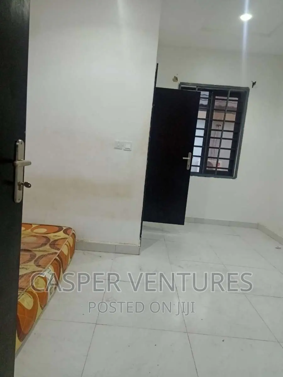 1bdrm Shared Apartment in Osapa for rent