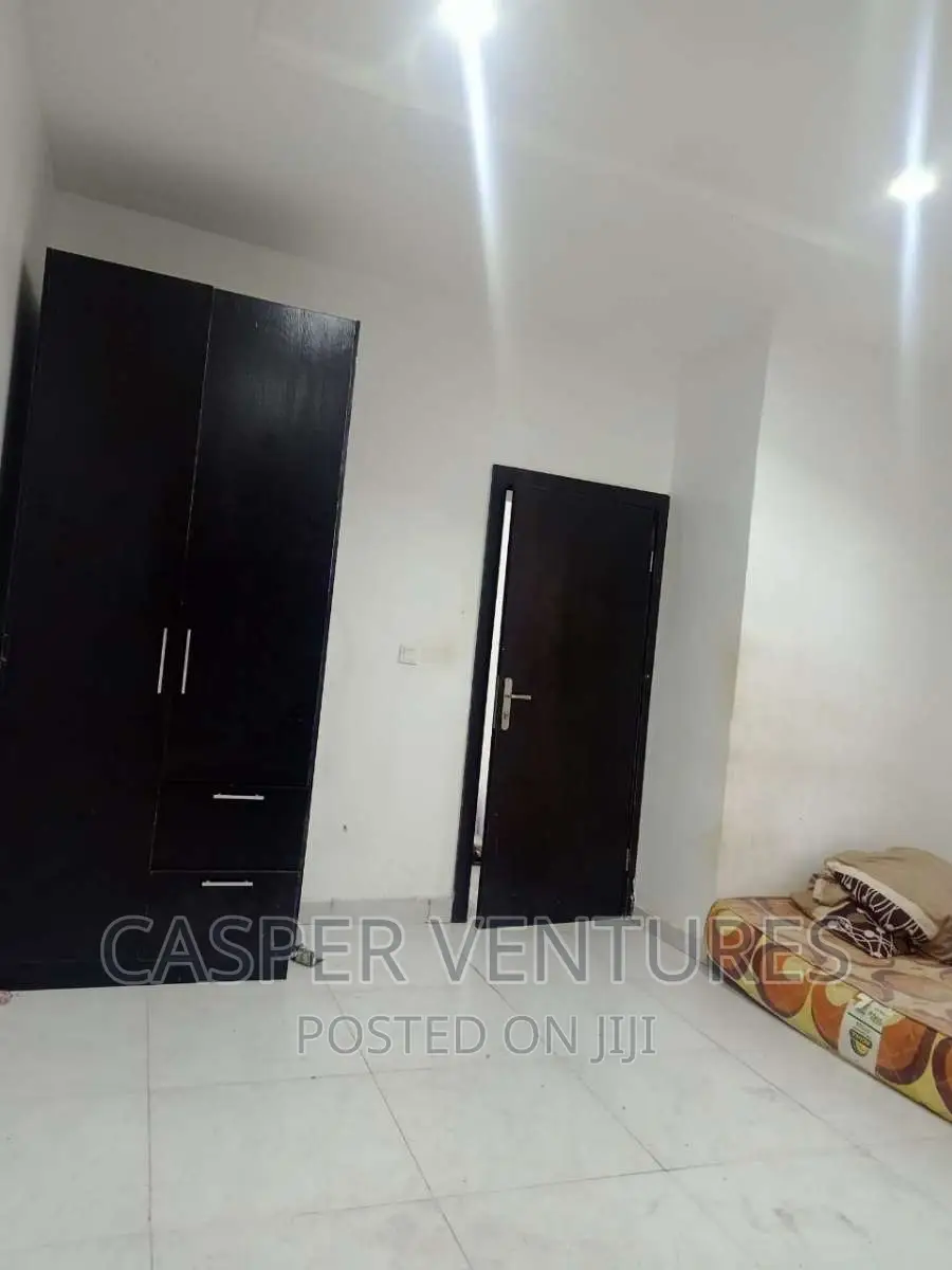 1bdrm Shared Apartment in Osapa for rent