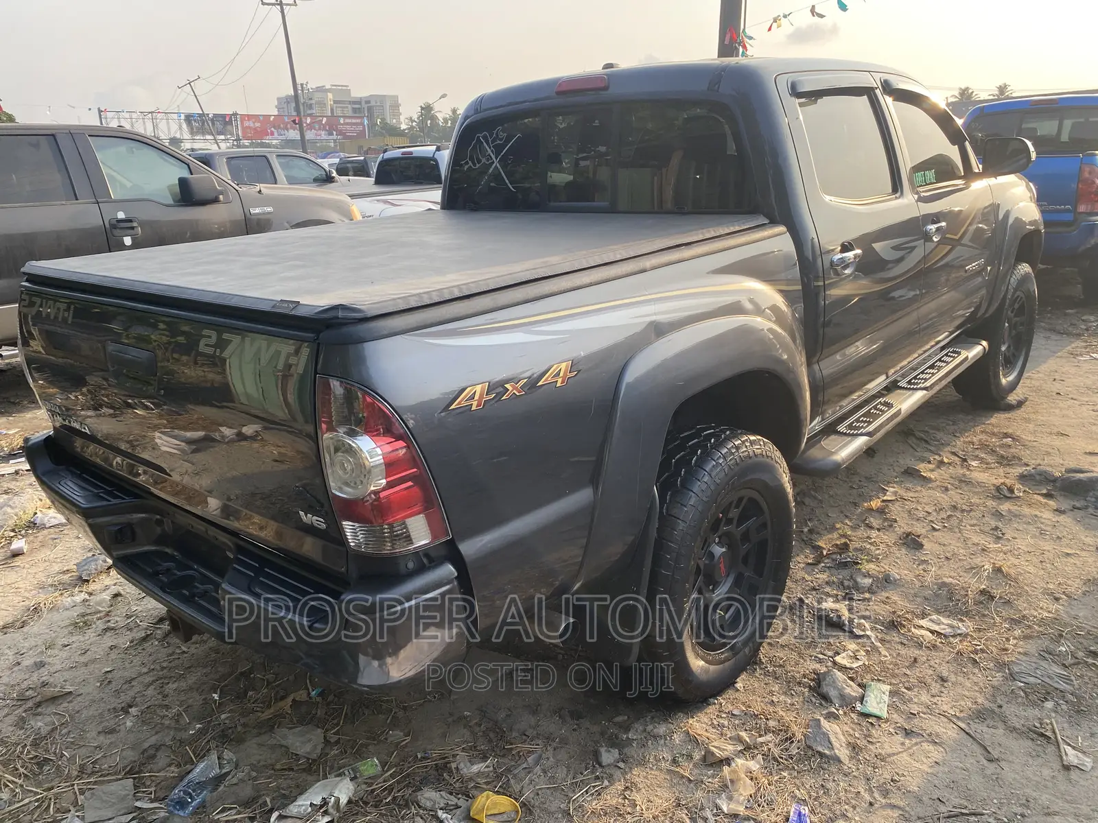 Toyota Tacoma 2011 Gray