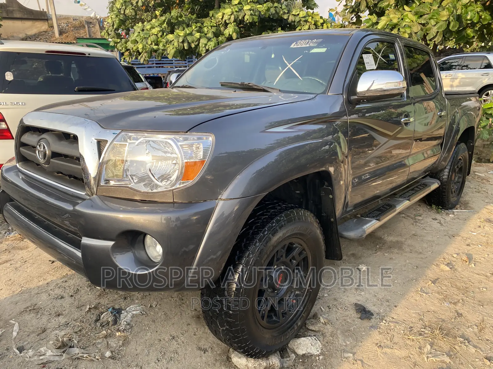 Toyota Tacoma 2011 Gray