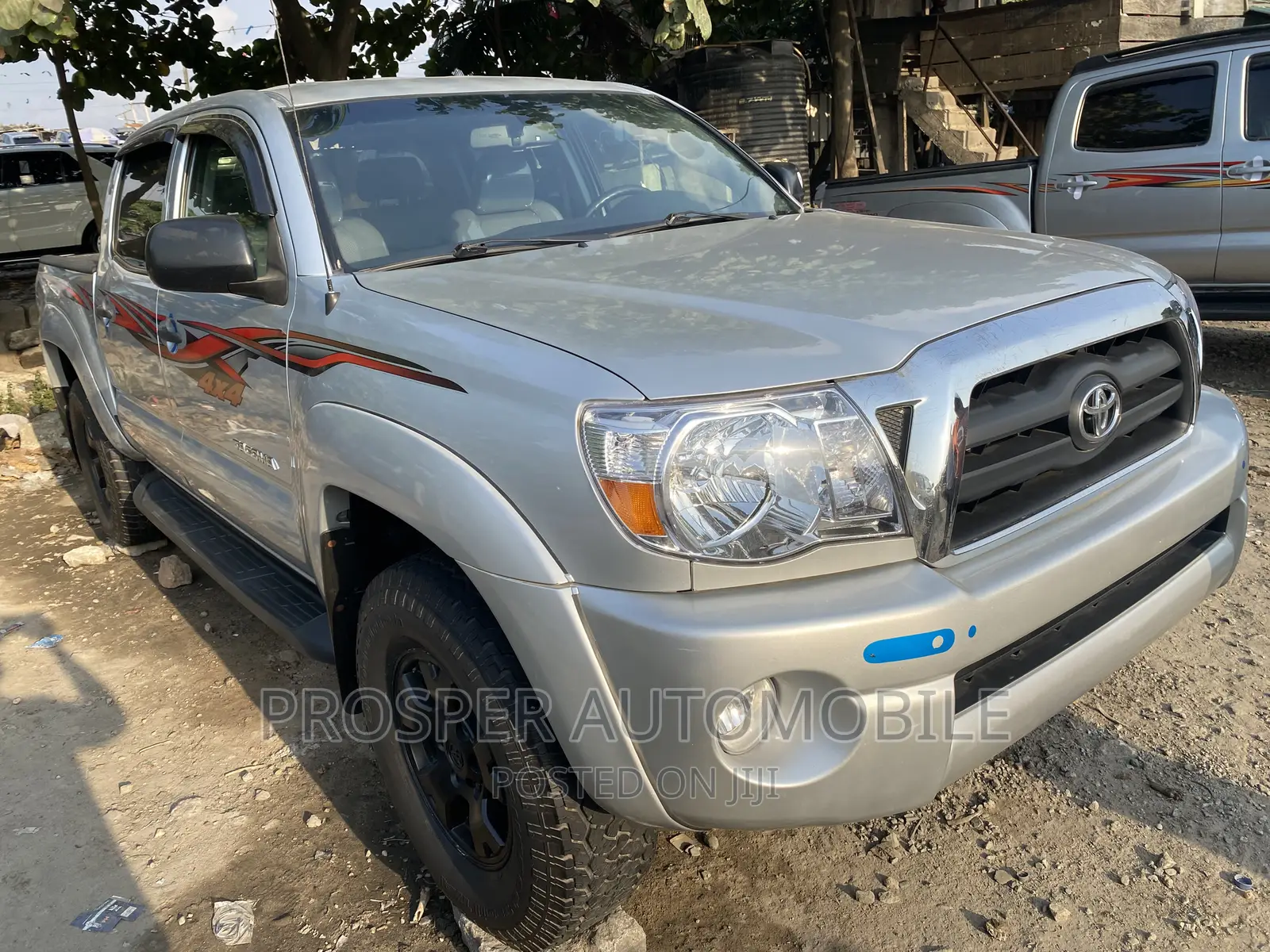 Toyota Tacoma 2011 Silver