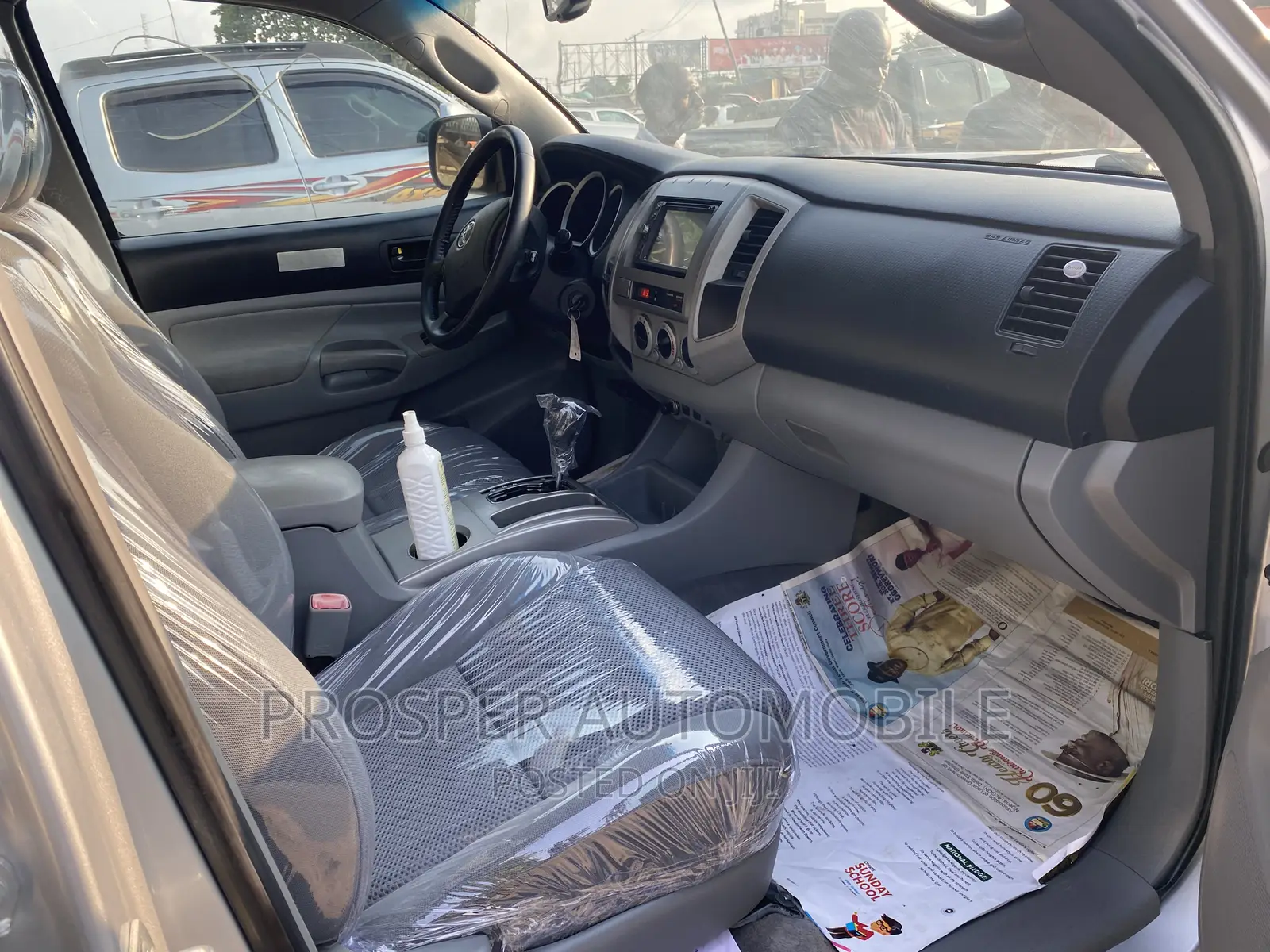 Toyota Tacoma 2011 Silver
