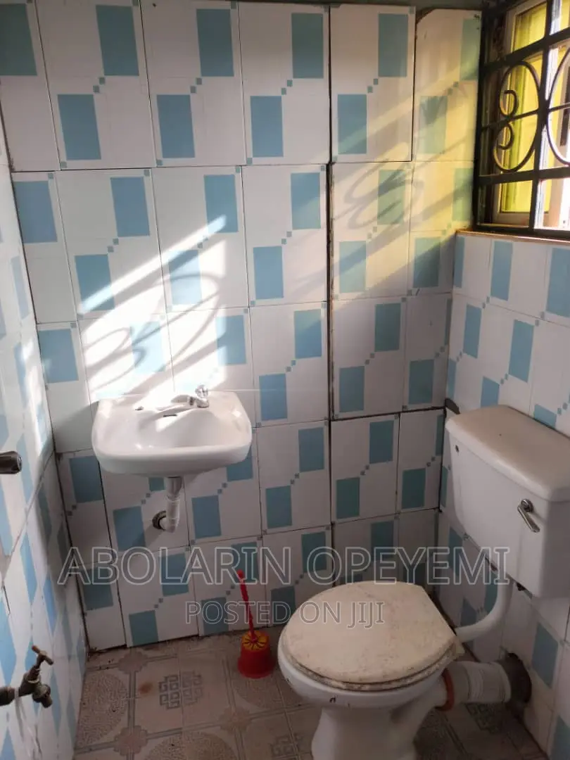 6 Units of 3bedroom Flat Facing Main Road FMC /Beside Lisabi High Sch.