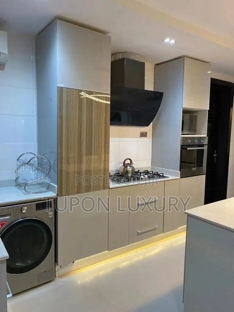 Fully Furnished 3 Bedroom Apartment With Ps5, Pool and Gym