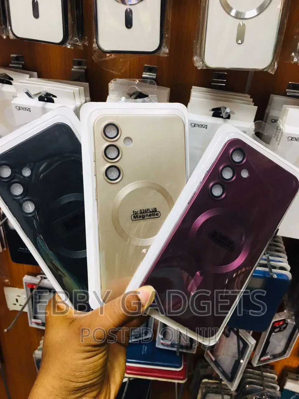 Magnetic Phone Case for Samsung Galaxy S24+ Withcamera Lens