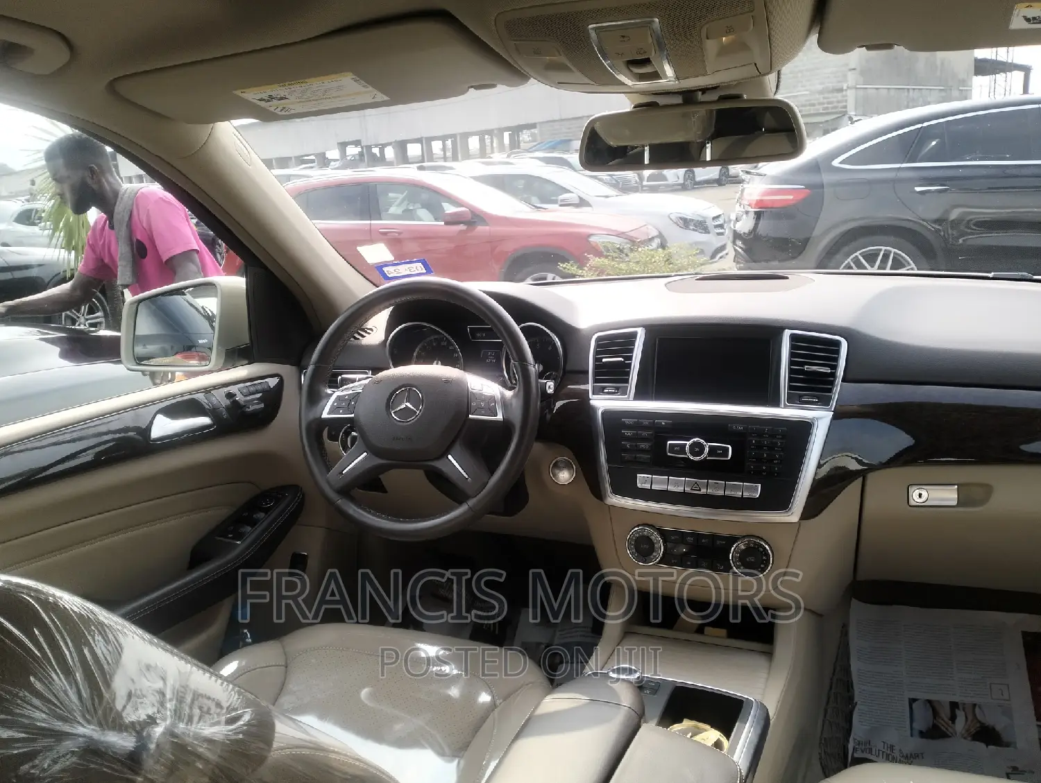 Mercedes-Benz 1420 2015 Gold
