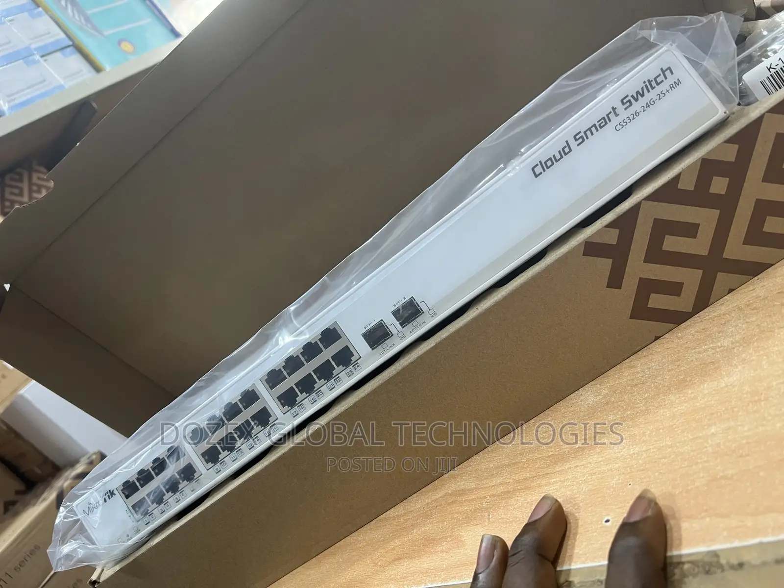 Mikrotik 24 Ports Gigabits Switch CSS326-24G-2S+RM