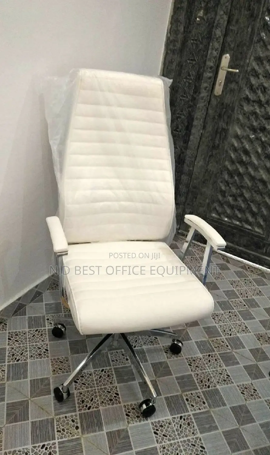 Brand New Executive Chair
