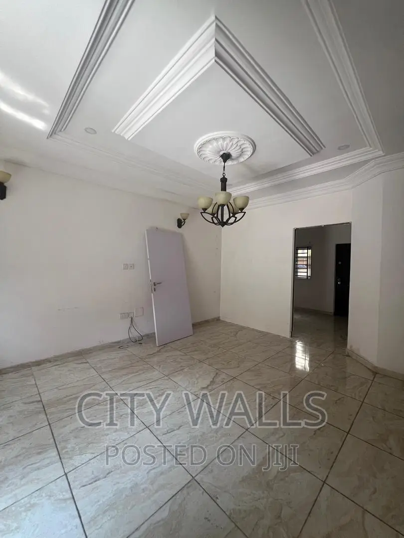 4bdrm Townhouse / Terrace in Richmond Estate, Ikate for rent