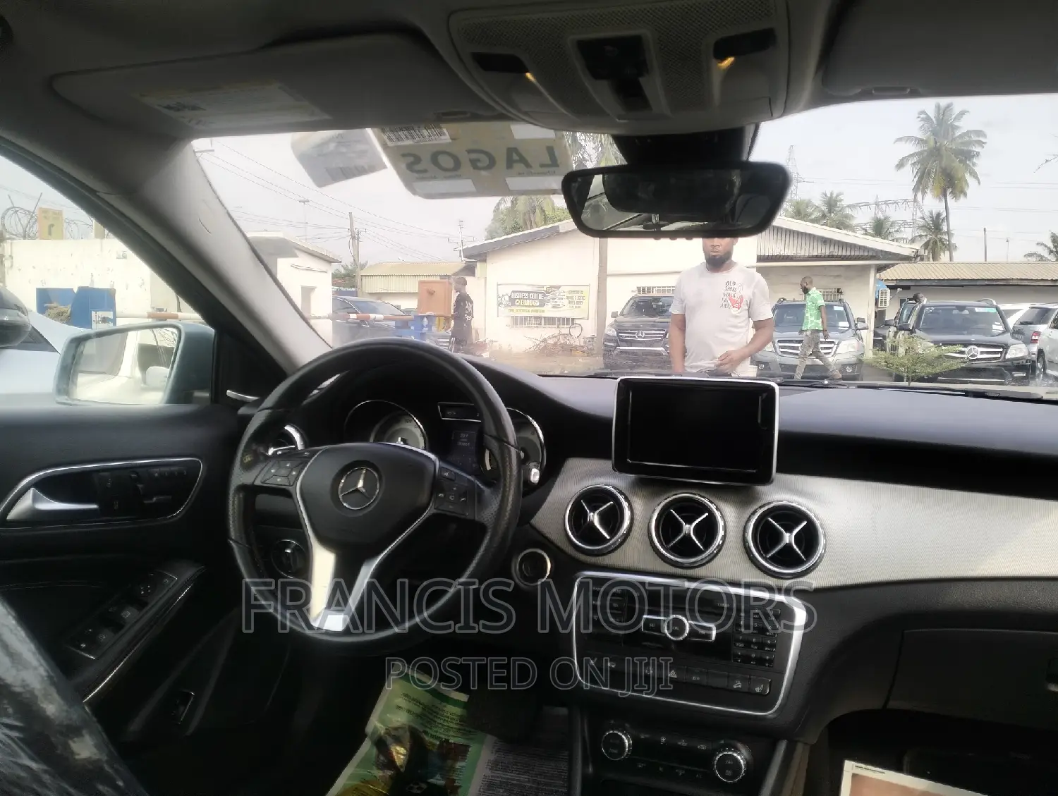 Mercedes-Benz GLA 250 2015 Blue