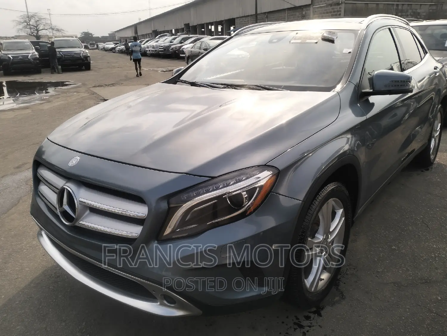 Mercedes-Benz GLA 250 2015 Blue