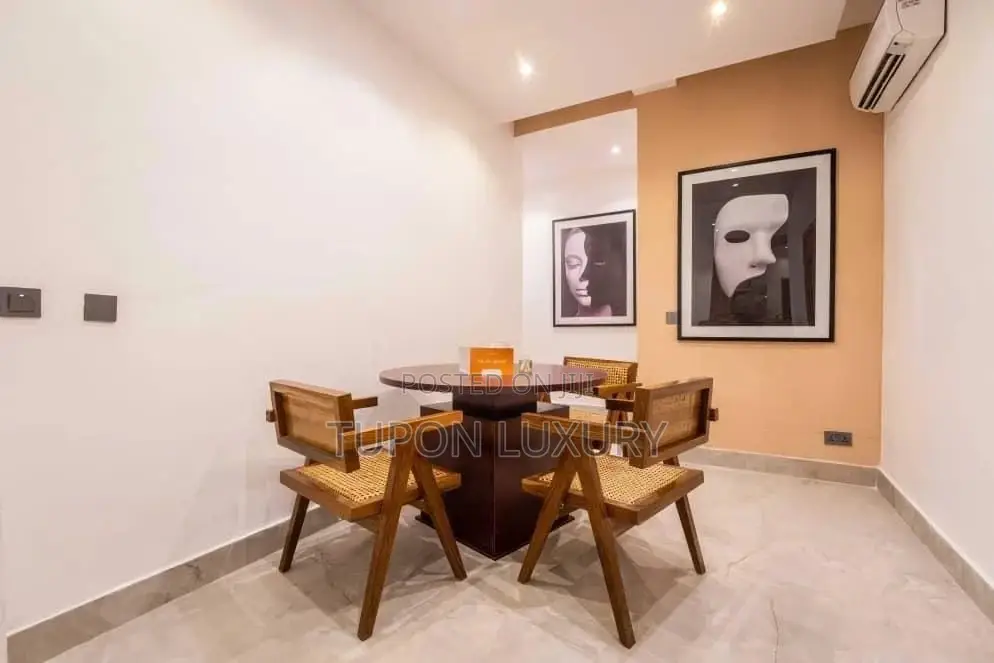 3bedroom Waterfront in Ikoyi, Banana Island.