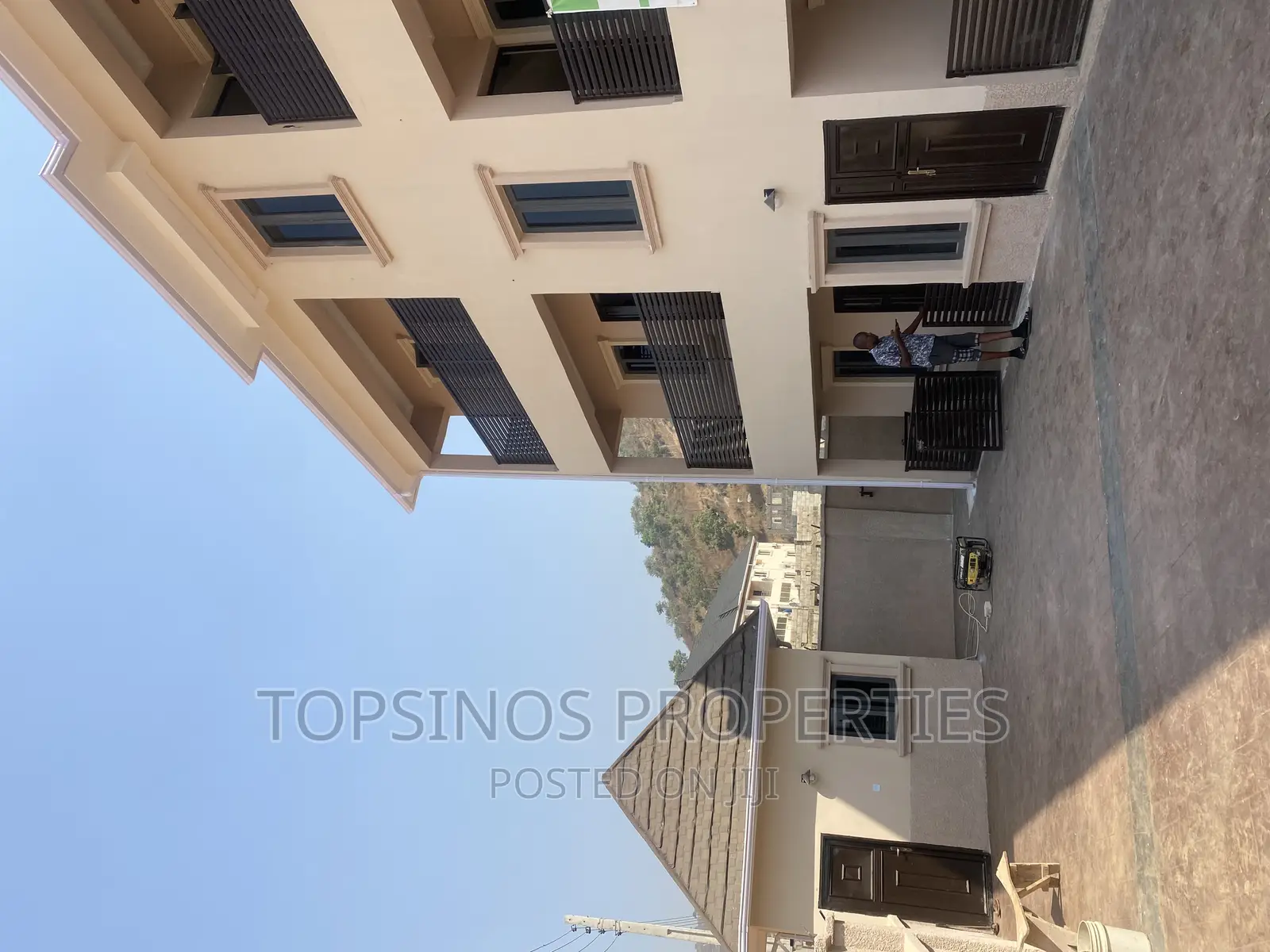 1bdrm Block of Flats in Dawaki for rent