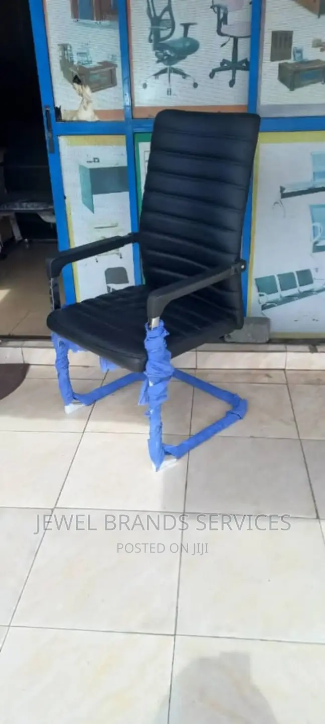Office Chair/ Visitors Chair