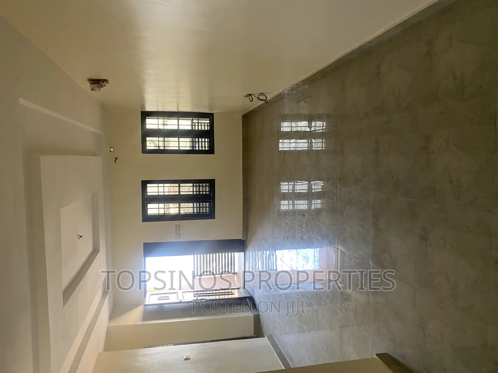 2bdrm Block of Flats in Dawaki for rent