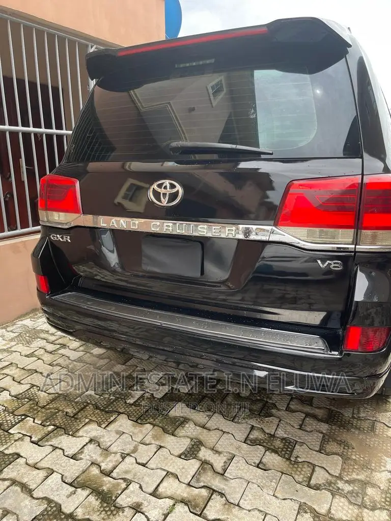 Hire Prado and Land Cruiser