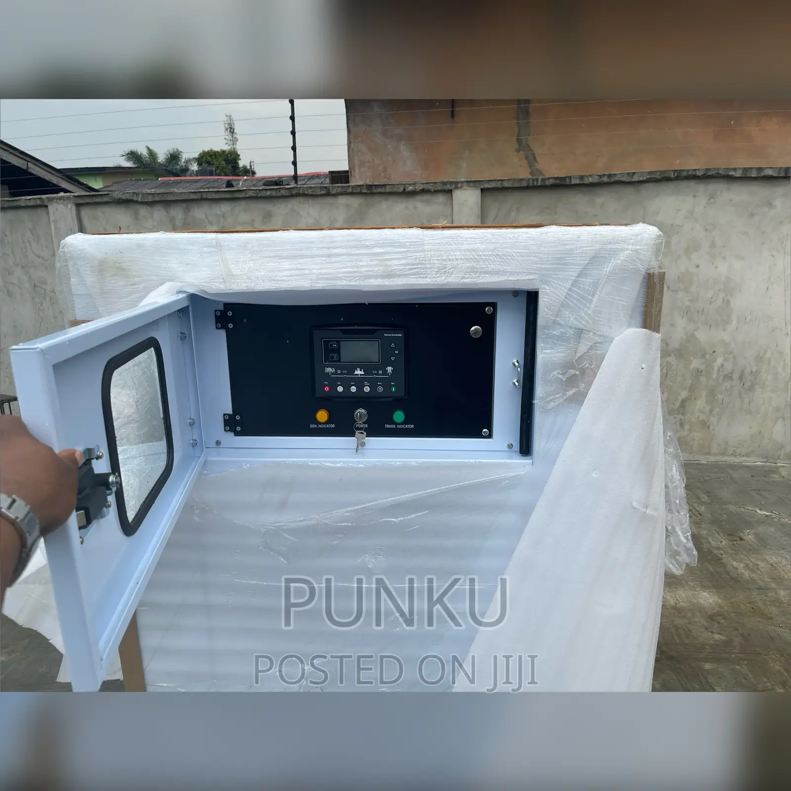 Brand 150KVA New Perkins Soundproof Diesel Lister Generator