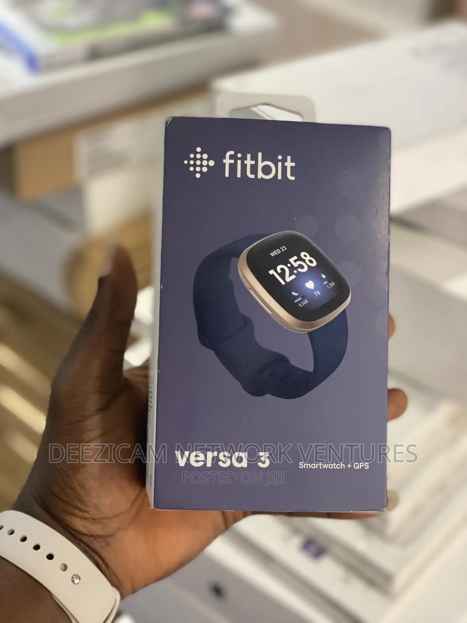 Fitbit Versa 3
