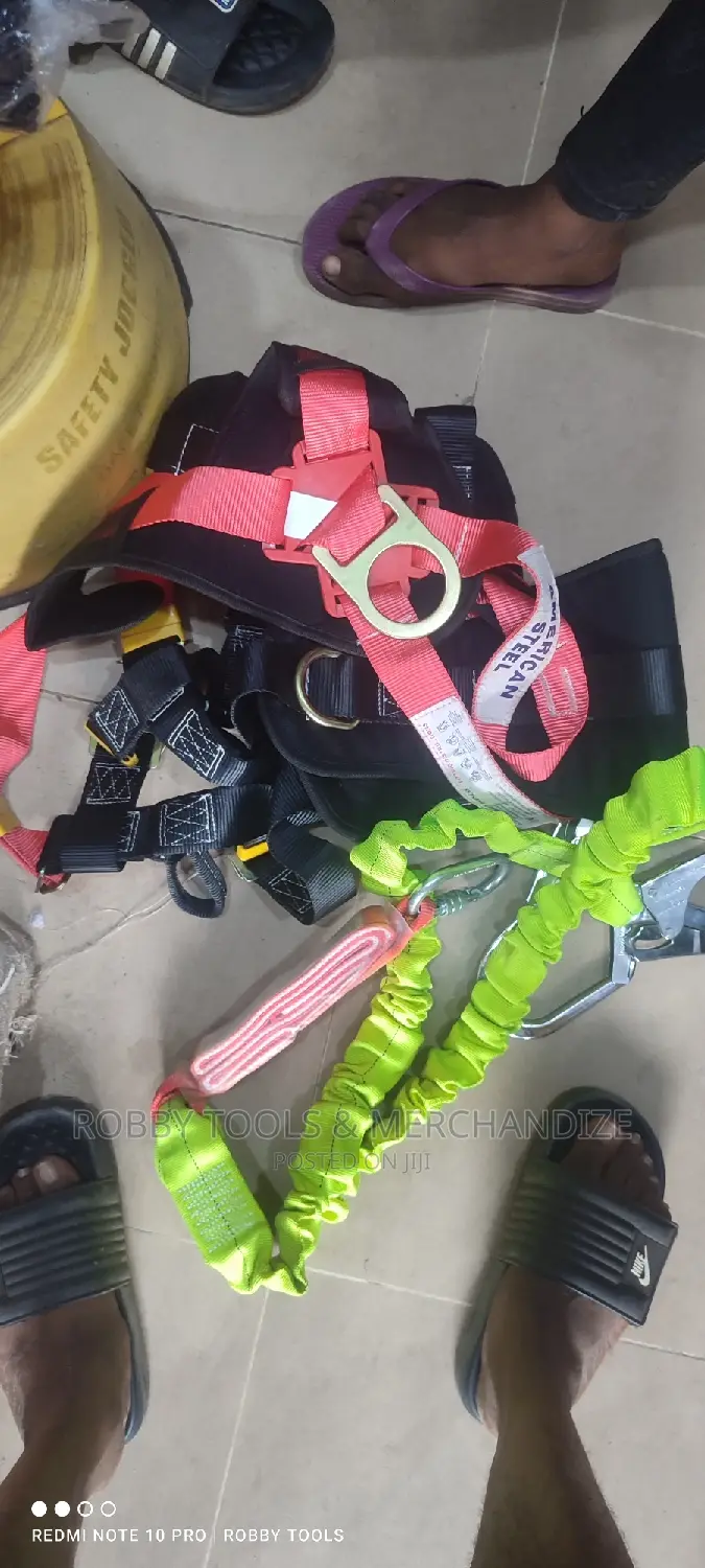 Full Body Harness With 5 Point Adjustment, Back Padded, Etc