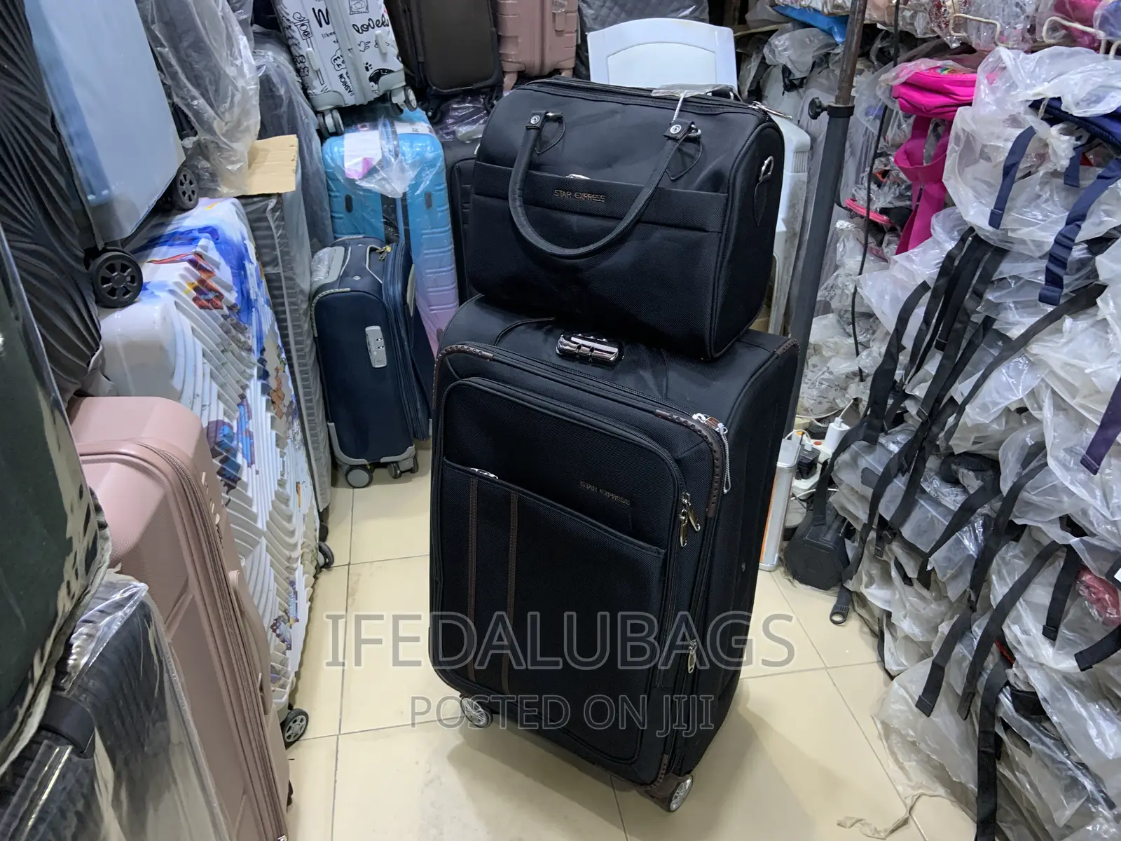 Medium Size Star Express Travel Luggage With Carry on Kit