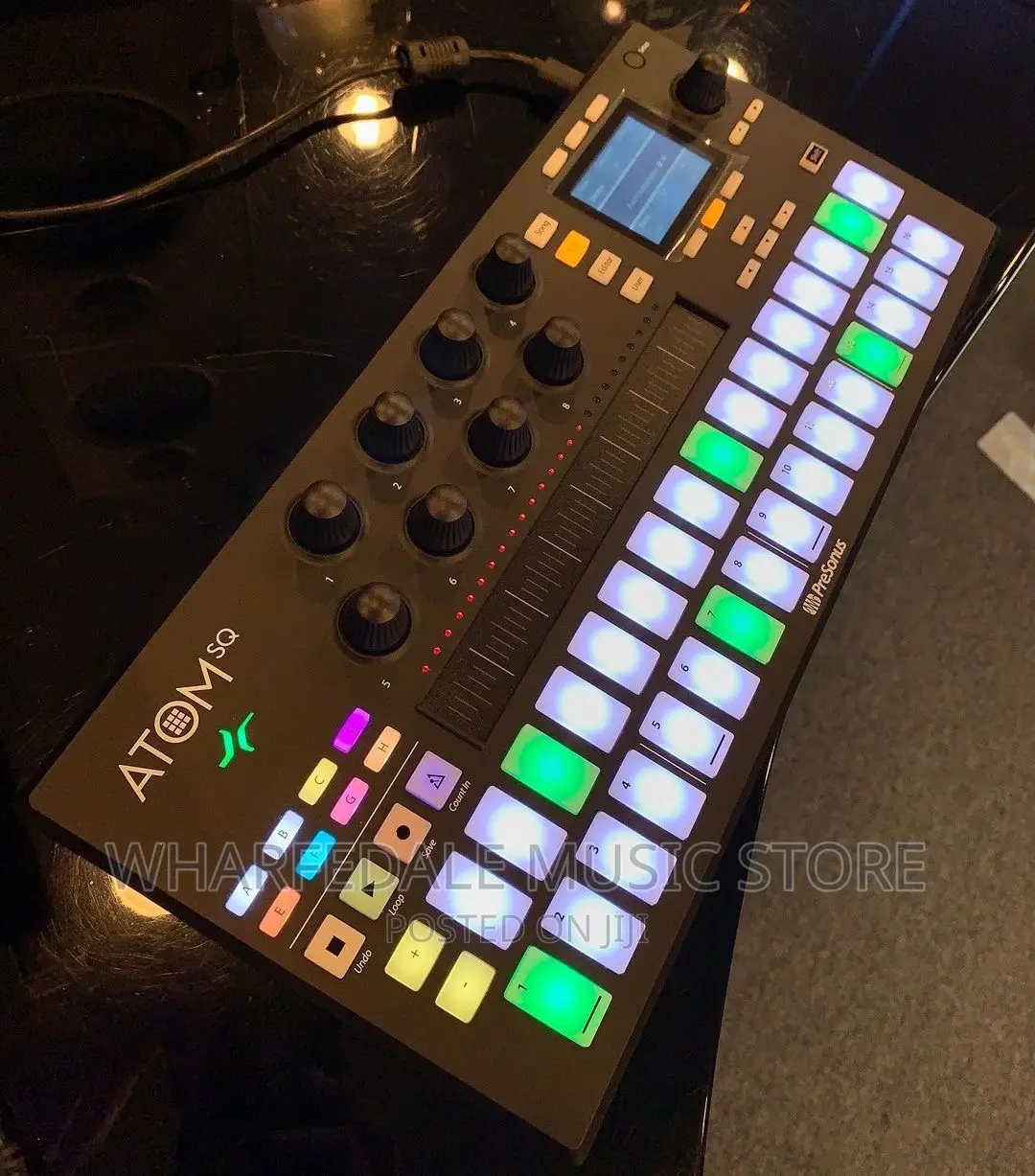 Presonus Atom SQ – Hybrid MIDI Keyboard / Pad Performance