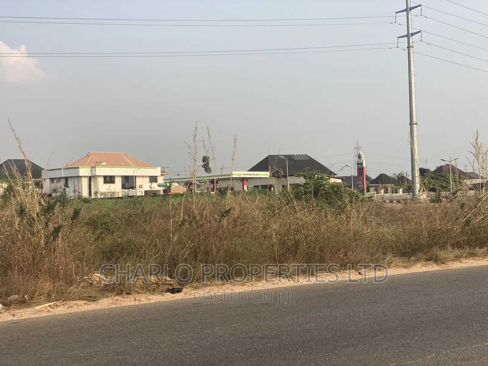 Genuine 200ft by 200ft Along Benin-Sapele Road Express for Sale