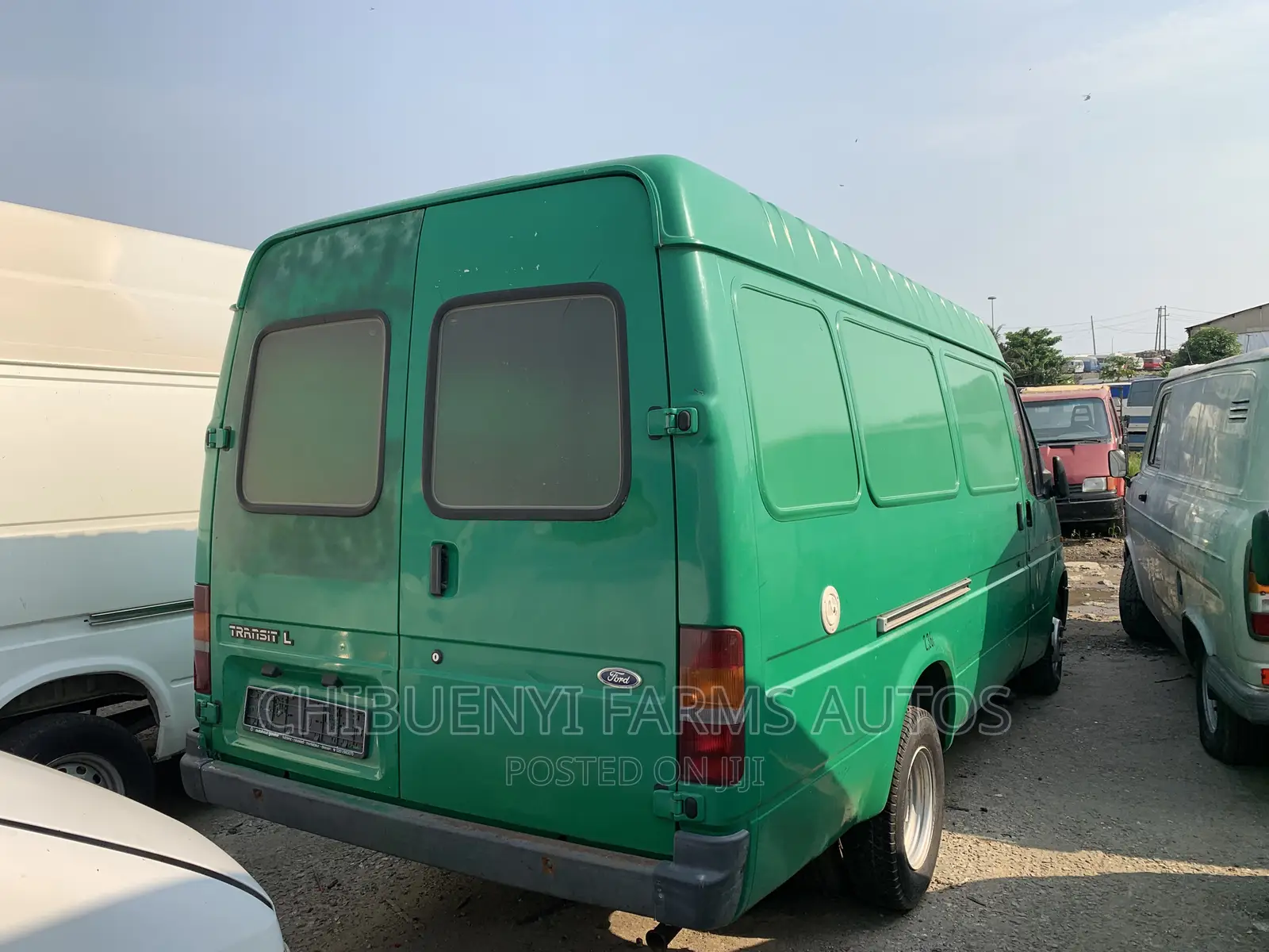Ford Transit 1999 Green