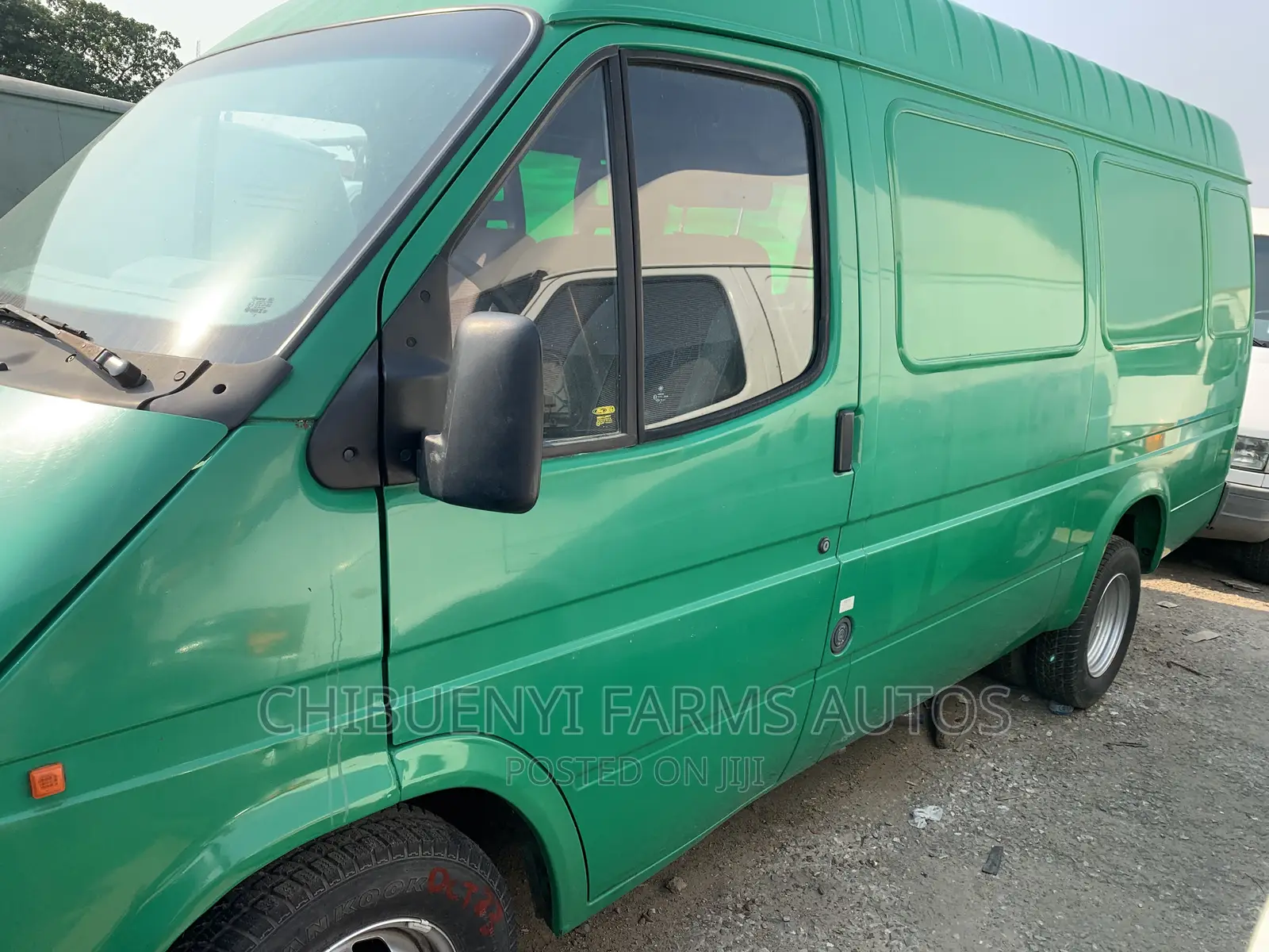 Ford Transit 1999 Green