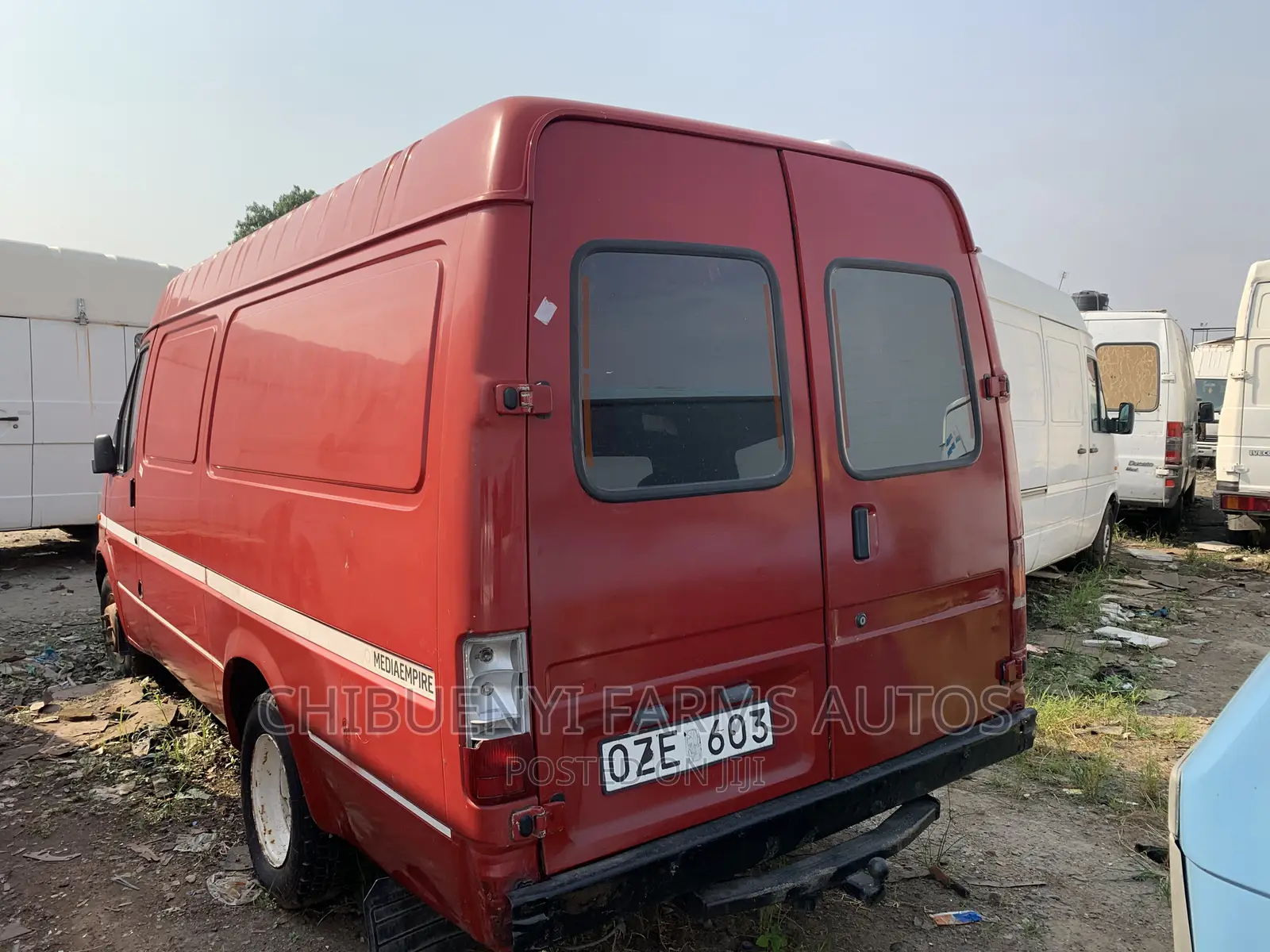 Ford Transit 1999 Red