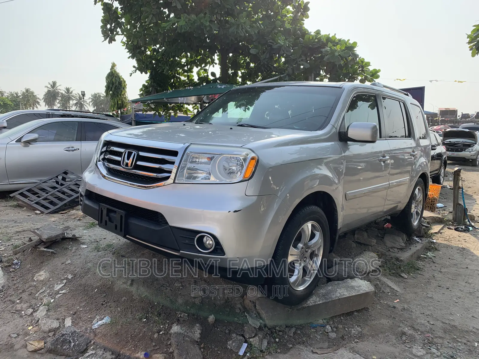 Honda Pilot LX 4dr SUV (3.5L 6cyl 5A) 2012 Silver